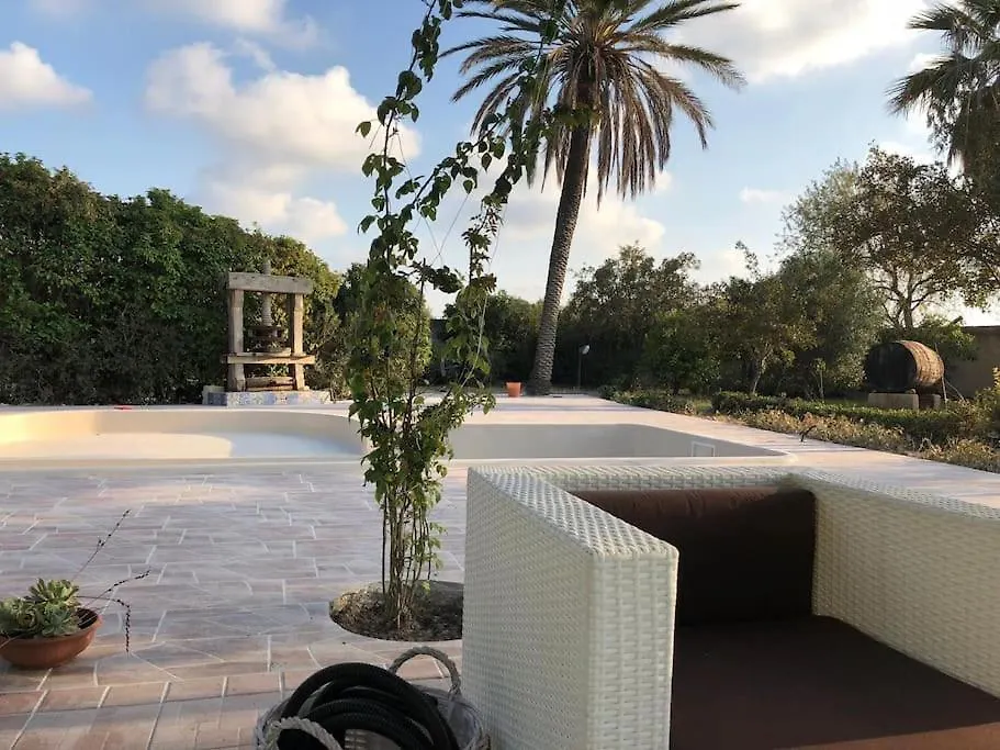 Casa Di Villeggiatura A Marausa Holiday home